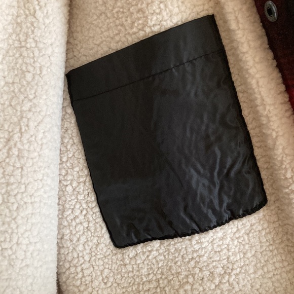 Old navy jacket new with tags - Picture 6 of 9